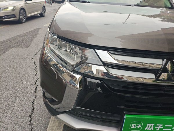 Mitsubishi Outlander 2016, 145400 км, за 6636 USD - фото 16