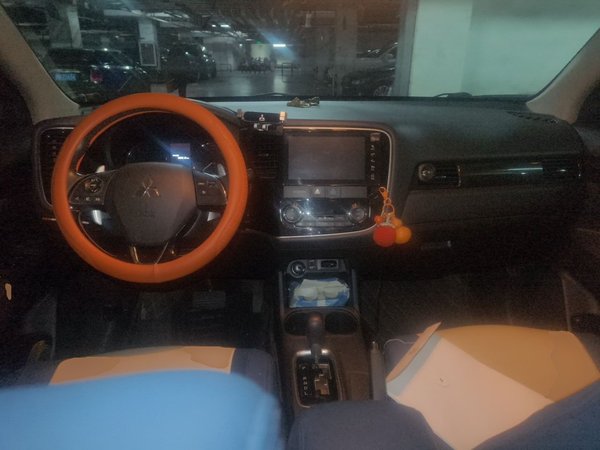 Mitsubishi Outlander 2016, 82400 км, за 7812 USD - фото 19