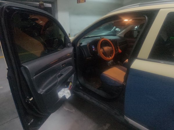 Mitsubishi Outlander 2016, 82400 км, за 7812 USD - фото 16