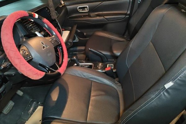 Mitsubishi Outlander 2016, 90600 км, за 8131 USD - фото 15