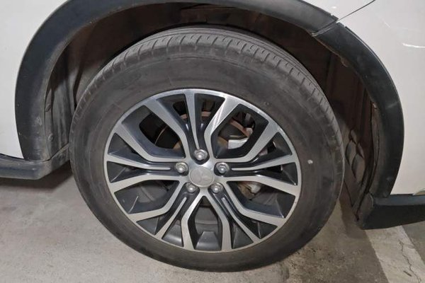 Mitsubishi Outlander 2016, 90600 км, за 8131 USD - фото 8