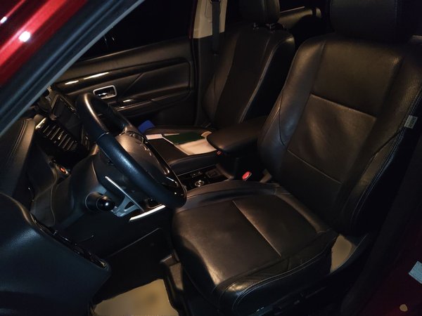 Mitsubishi Outlander 2018, 120200 км, за 8291 USD - фото 9