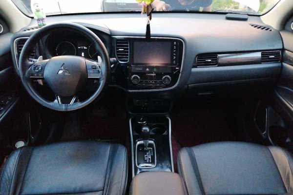 Mitsubishi Outlander 2018, 72600 км, за 7753 USD - фото 28