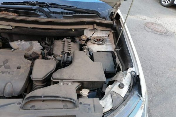 Mitsubishi Outlander 2018, 72600 км, за 7753 USD - фото 12