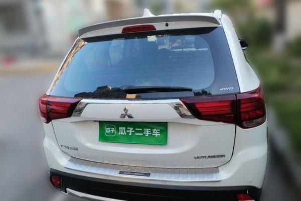 Mitsubishi Outlander 2018, 72600 км, за 7753 USD - фото 24