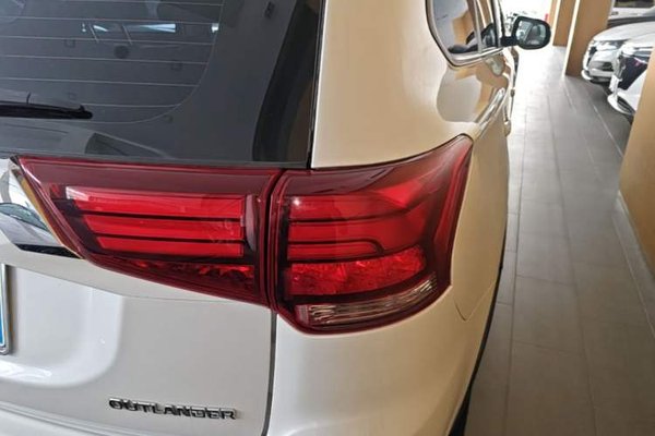 Mitsubishi Outlander 2019, 163100 км, за 8974 USD - фото 9