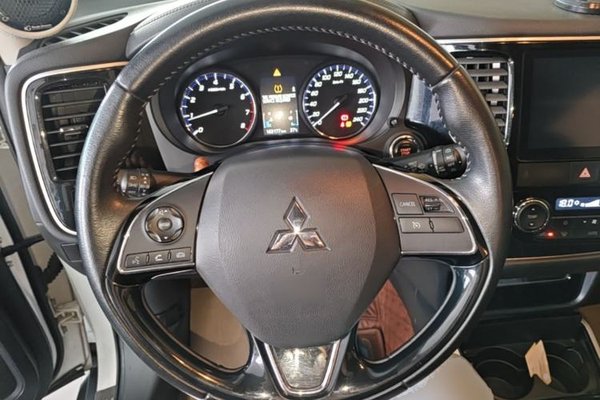 Mitsubishi Outlander 2019, 163100 км, за 8974 USD - фото 13