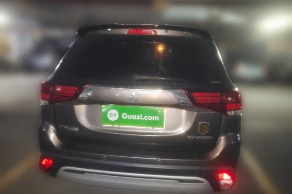 Mitsubishi Outlander 2019, 78500 км, за 10015 USD