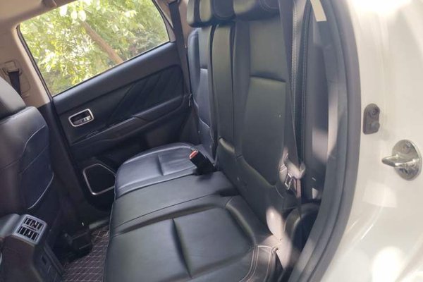 Mitsubishi Outlander 2019, 148100 км, за 10602 USD - фото 20