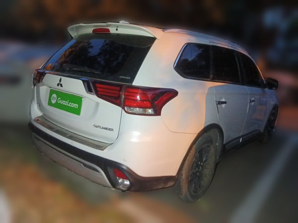 Mitsubishi Outlander 2019, 53500 км, за 10978 USD - фото 6