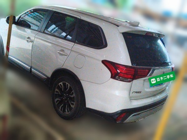 Mitsubishi Outlander 2020, 38200 км, за 9084 USD