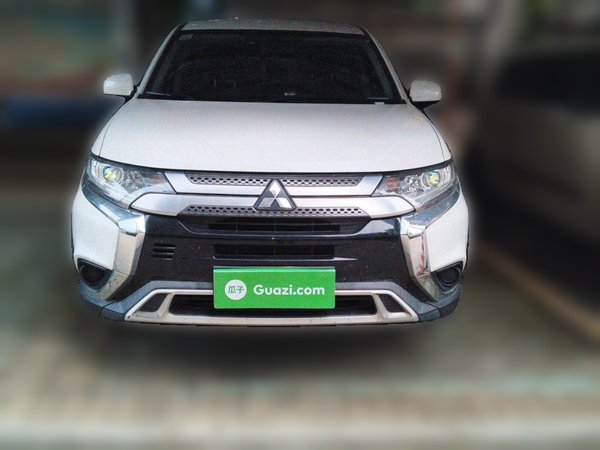 Mitsubishi Outlander 2020, 38200 км, за 9084 USD