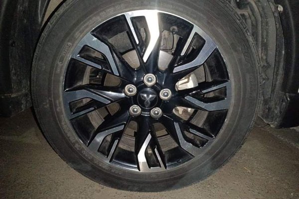 Mitsubishi Outlander 2020, 47800 км, за 9868 USD - фото 8