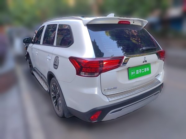 Mitsubishi Outlander 2020, 74400 км, за 9157 USD