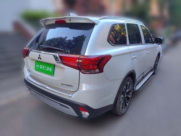 Mitsubishi Outlander 2020, 74400 км, за 9157 USD - фото 6