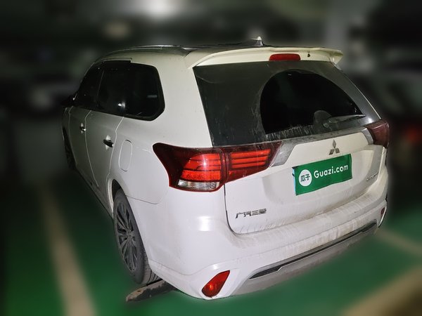 Mitsubishi Outlander 2021, 82200 км, за 12033 USD - фото 6