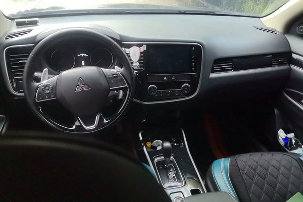 Mitsubishi Outlander 2021, 47699 км, за 14358 USD - фото 29