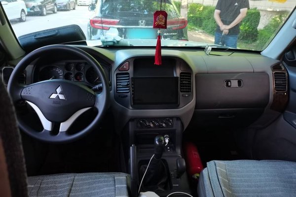 Mitsubishi Pajero 2011, 83000 км, за 8501 USD - фото 9