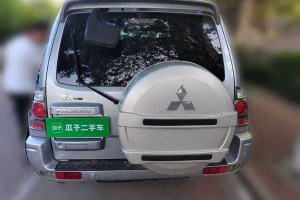 Mitsubishi Pajero 2011, 83000 км, за 8501 USD
