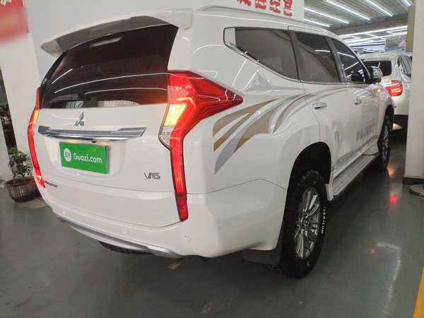 Mitsubishi Pajero 2018, 76700 км, за 17454 USD - фото 22