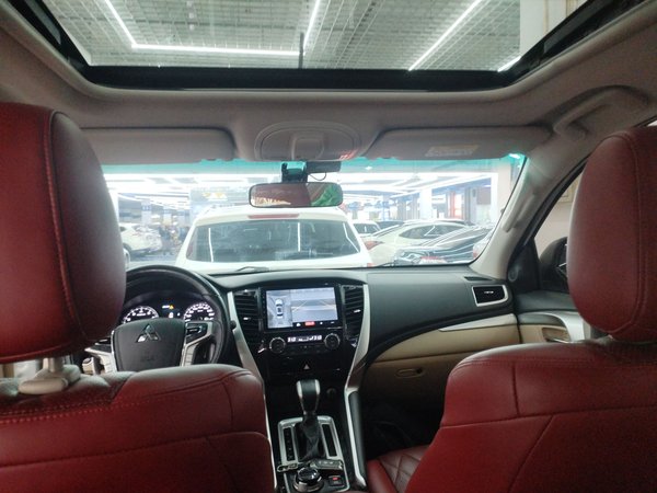 Mitsubishi Pajero 2018, 76700 км, за 17454 USD - фото 7