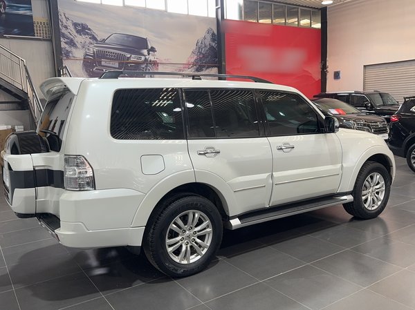Mitsubishi Pajero 0, 62900 км, за 28746 USD
