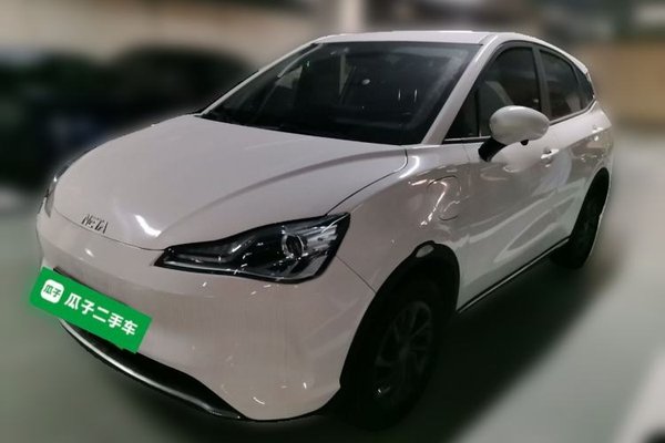 NETA V · 2022 год