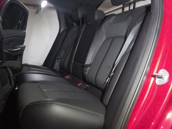 Nio EC6 2020, 29800 км, за 15982 USD - фото 20