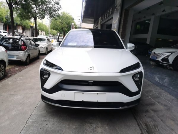 Nio EC6 2020, 73600 км, за 16210 USD