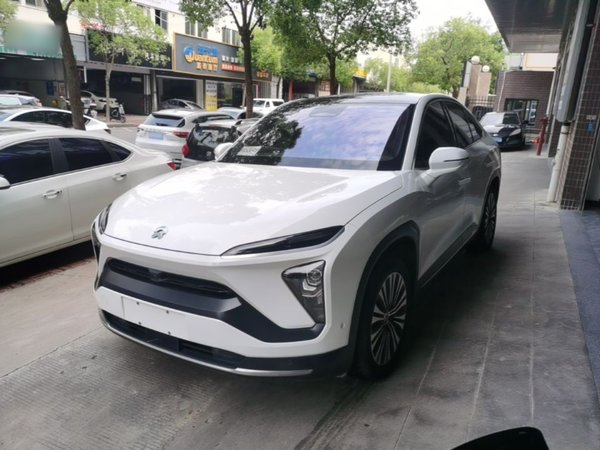 Nio EC6 · 2020 год