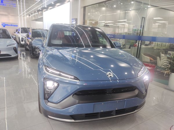 Nio EC6 2022, 69900 км, за 24491 USD