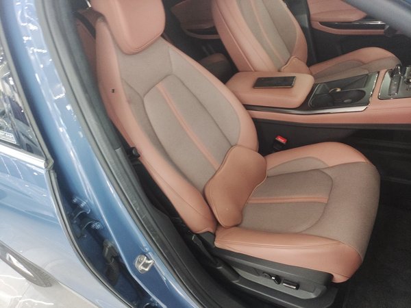 Nio EC6 2022, 69900 км, за 24491 USD - фото 23