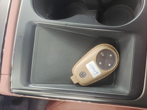 Nio EC6 2022, 69900 км, за 24491 USD - фото 12