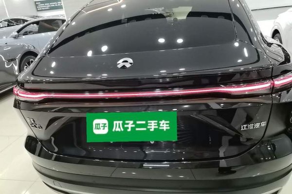 Nio EC6 2023, 34700 км, за 31260 USD