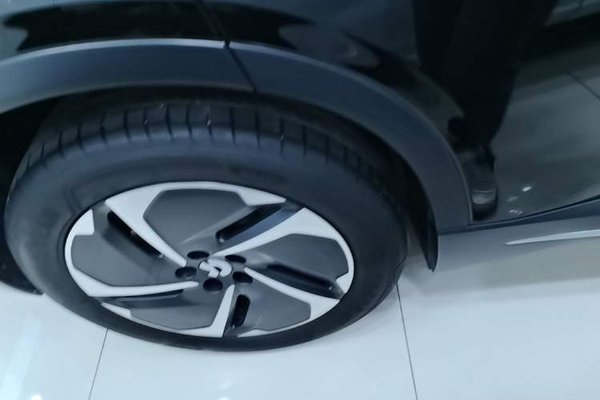 Nio EC6 2023, 34700 км, за 31260 USD - фото 11