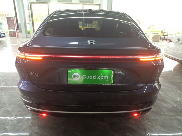 Nio EC6 2023, 36500 км, за 33469 USD