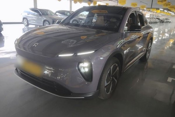 Nio EC6 · 2023 год