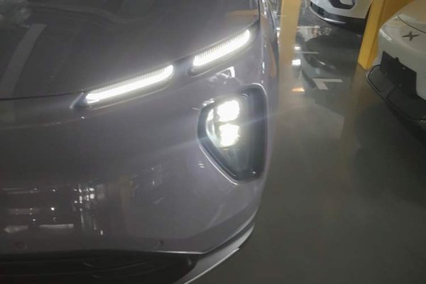 Nio EC6 2023, 61600 км, за 31242 USD - фото 8