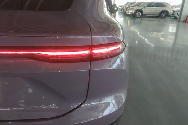 Nio EC6 2023, 61600 км, за 31242 USD - фото 9