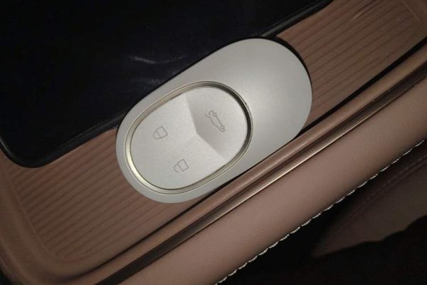 Nio EC6 2023, 61600 км, за 31242 USD - фото 23