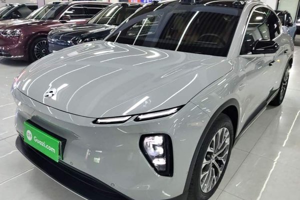 Nio EC6 · 2023 год