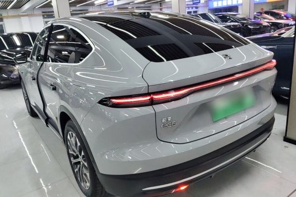 Nio EC6 2023, 39700 км, за 25915 USD