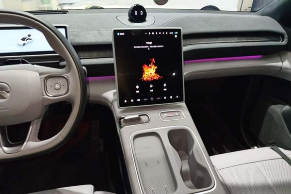Nio EC6 2023, 35700 км, за 30829 USD - фото 15