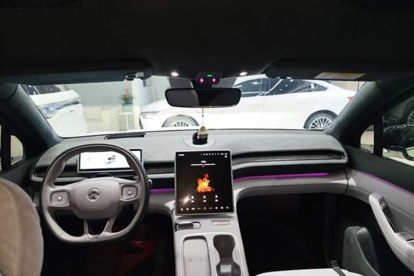 Nio EC6 2023, 35700 км, за 30829 USD - фото 21