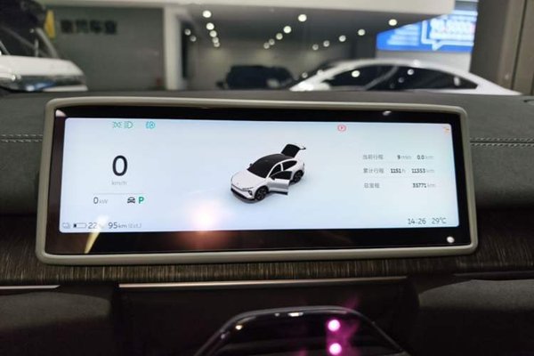 Nio EC6 2023, 35700 км, за 30829 USD - фото 14