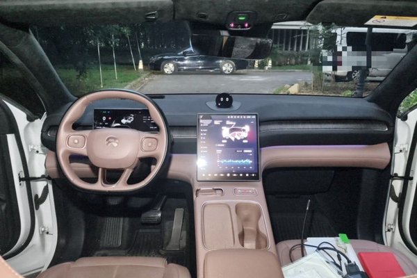 Nio EC6 2023, 53000 км, за 23428 USD - фото 6