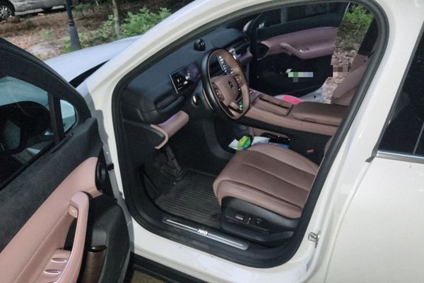Nio EC6 2023, 53000 км, за 23428 USD - фото 13