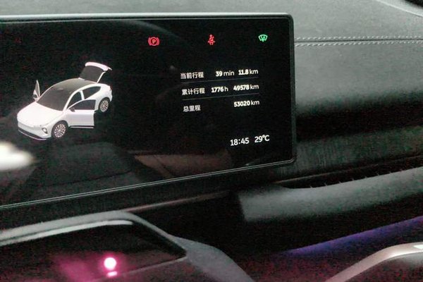 Nio EC6 2023, 53000 км, за 23428 USD - фото 9