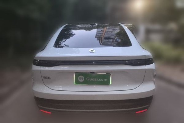 Nio EC6 2023, 53000 км, за 23428 USD