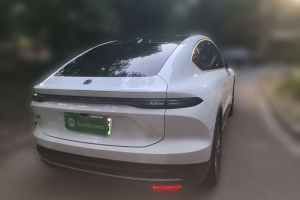 Nio EC6 2023, 53000 км, за 23428 USD